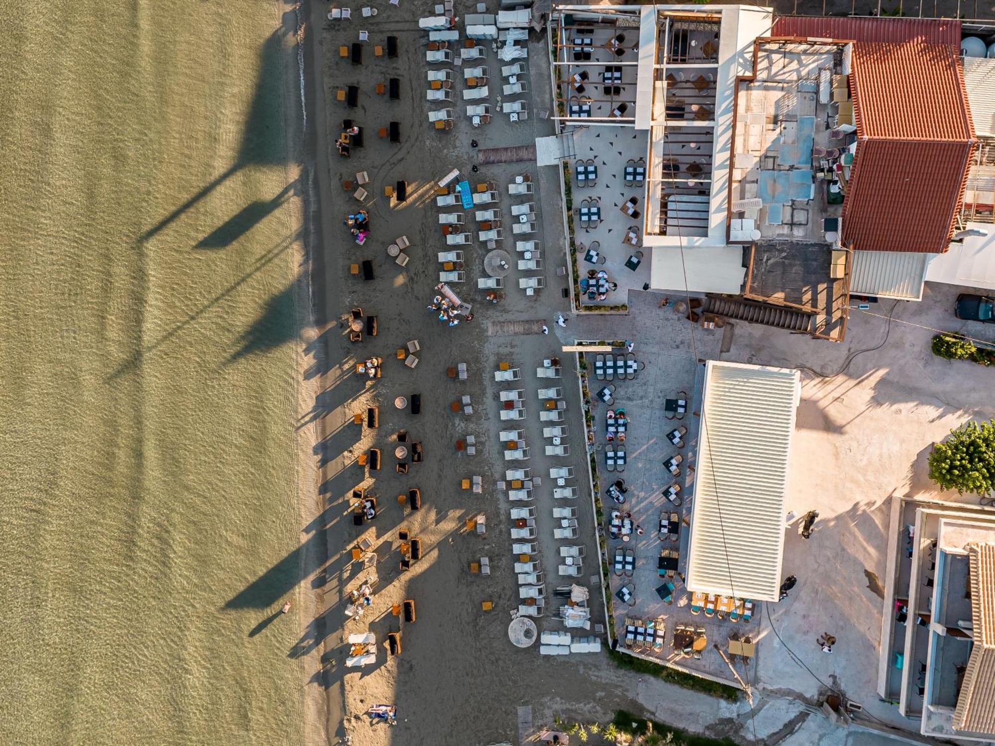 לגאנאס Horizon Apartments - Beachfront Luxury, By Zantewize מראה חיצוני תמונה